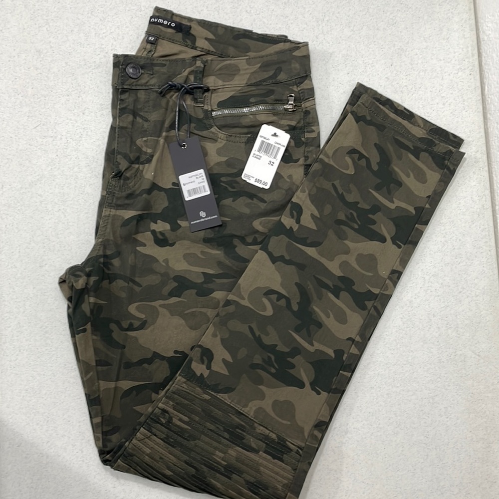 Numero Skinny Pants Womens Size 32